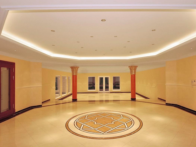 ОАЭ-Амбасадор-Рестования