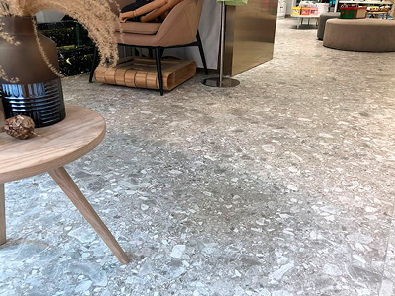 Foshan-March-Cloth-Shop