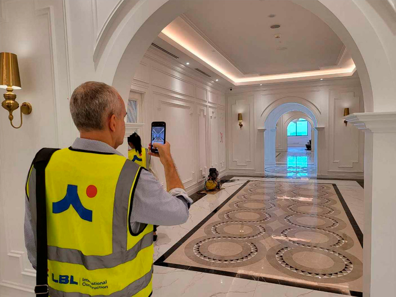 Французская-элегантная-резидентская резистентная мастерская